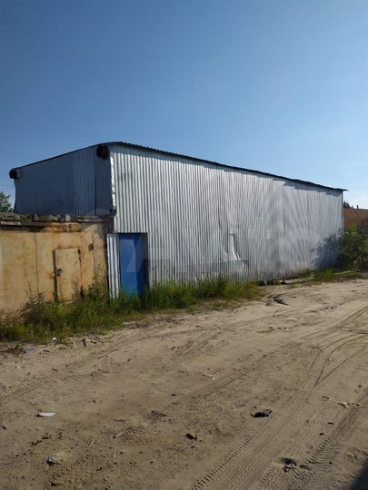 Гараж, > 30 м²