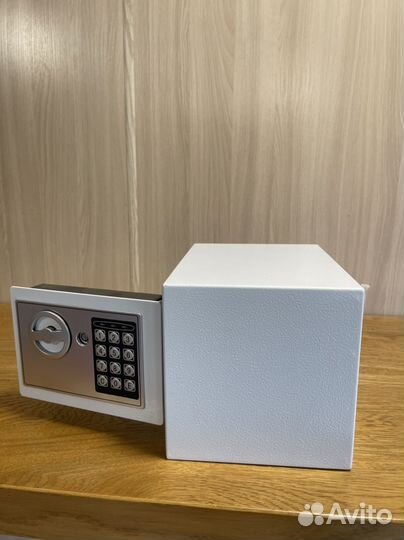 Оружейный сейф