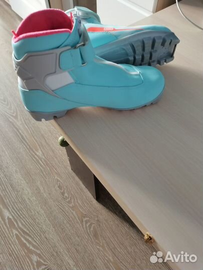 Лыжные ботинки spine