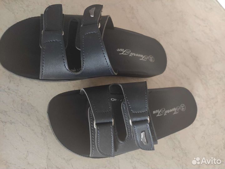Шлепанцы новые