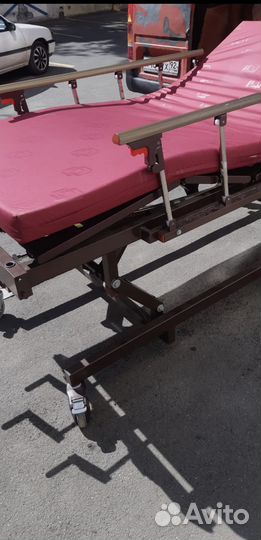 Кровать для лежачих больных бу