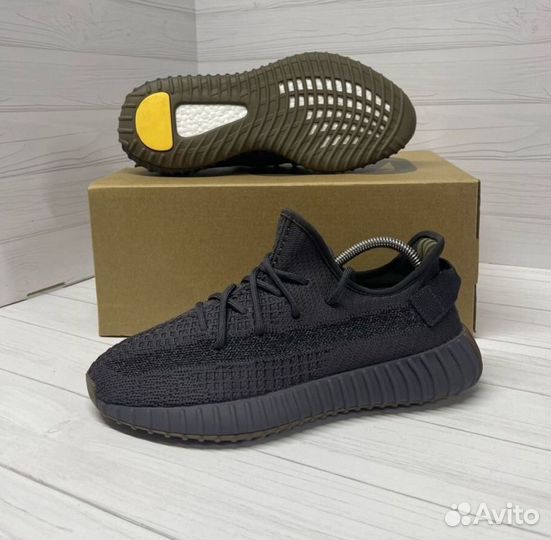 Кроссовки Мужские Adidas Yeezy Boost 350