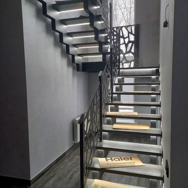 Лестница для дома и дачи