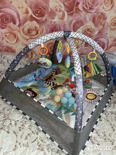 Развивающий коврик