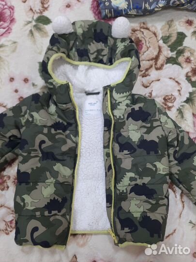 Продаю детские вещи