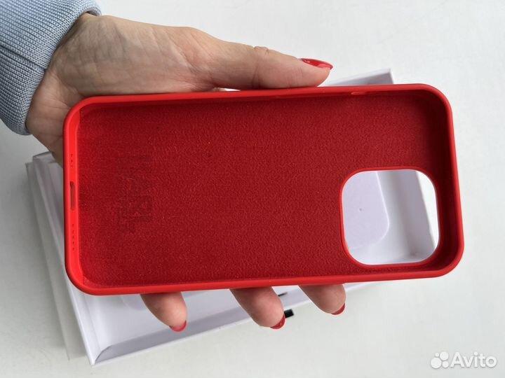 Чехол на iPhone 13 pro karl lagerfeld