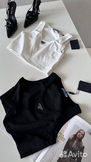 Топ Prada