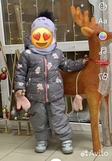 Зимний комбинезон для девочки