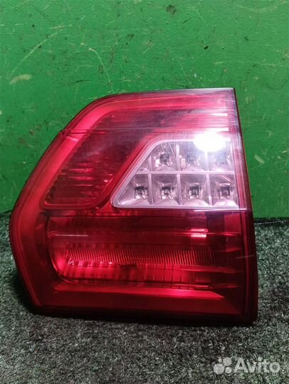 Фонарь задний внутренний левый Citroen C5 2009