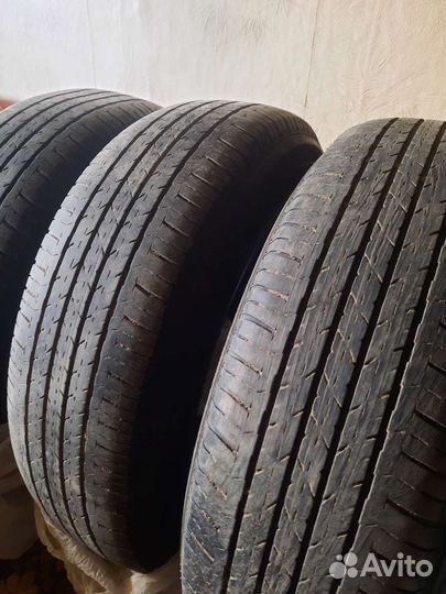 Bridgestone Dueler H/L 400 215/70 R17 101H