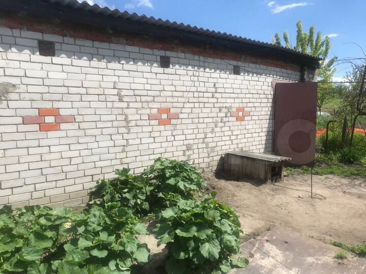 Дом 40 м² на участке 50 сот.