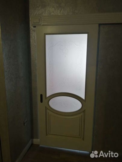 Установка межкомнатных дверей