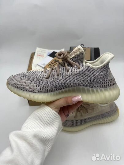 Кроссовки adidas yeezy boost 350