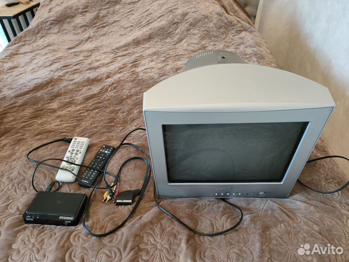 Телевизор CS-21K20 и приемник lumax DV2105HD