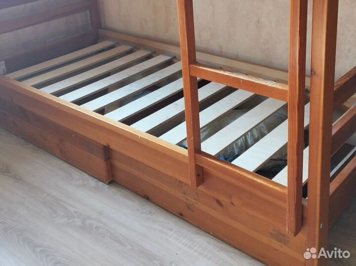 Кровать двухъярусная Фокин