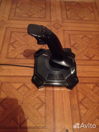 Джостик logitech attack 3