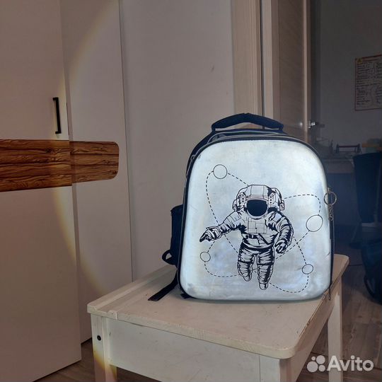 Ранец школьный для начальных классов