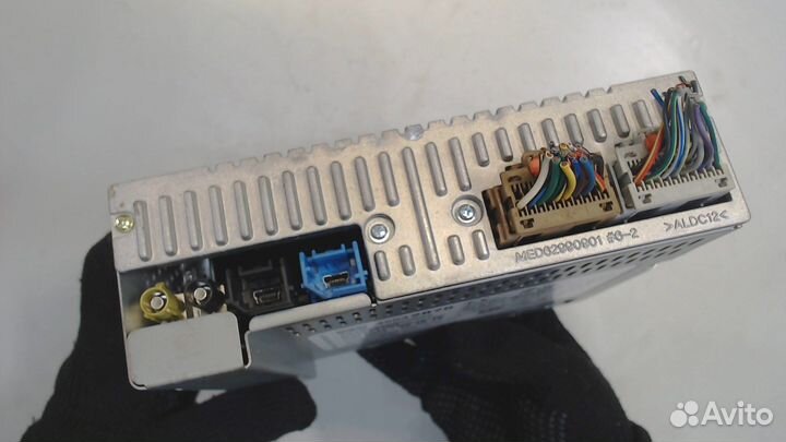 Блок управления радиоприемником Chevrolet Equinox