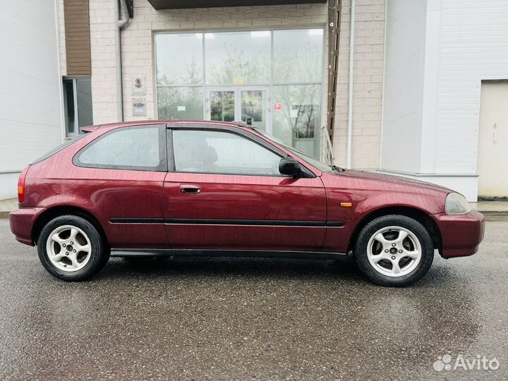 Honda Civic 1.5 AT, 1996, 250 000 км