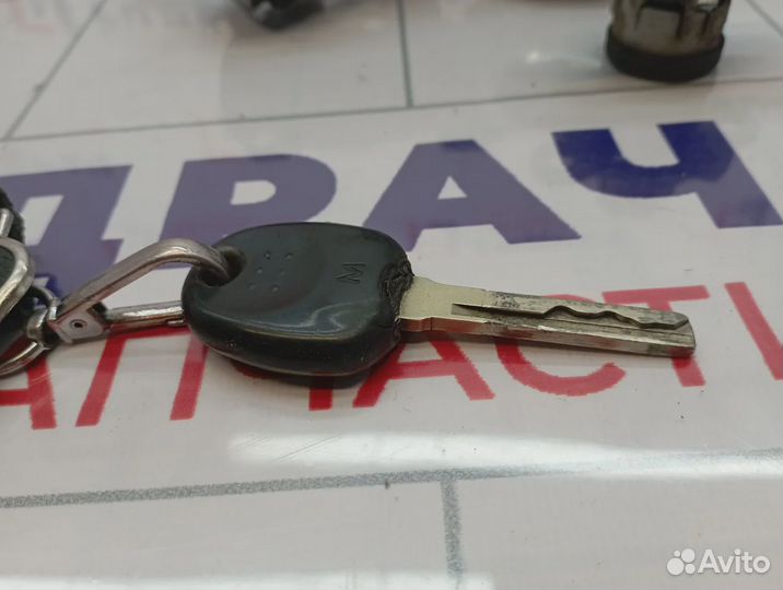 Замок зажигания Hyundai Solaris (RB) 81910-1R000