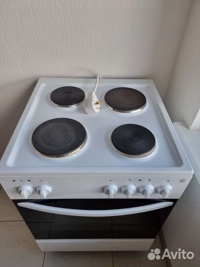 Плита электрическая новая