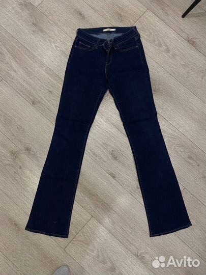 Джинсы levis