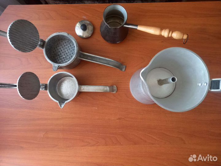 Кофеварка гейзерная СССР Соковыжималки СССР Турка