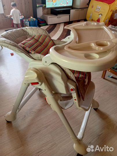 Стул для кормления