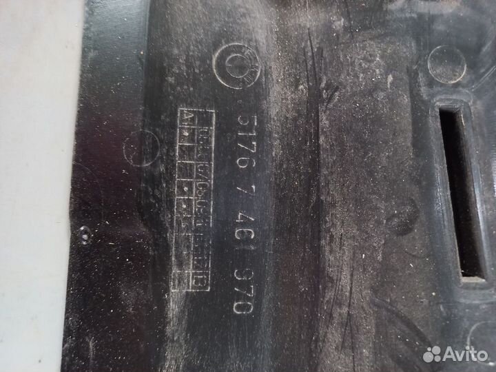 Центральный щиток моторного отсека BMW 430i, 2020