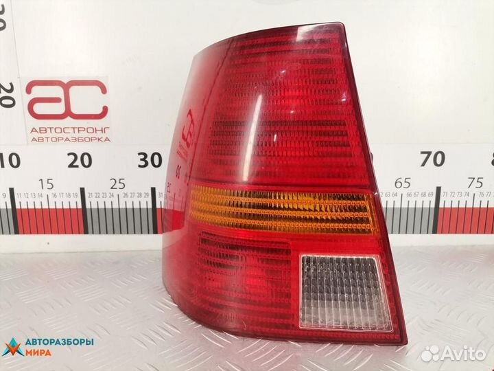 Фонарь задний левый габаритный Volkswagen Golf 3