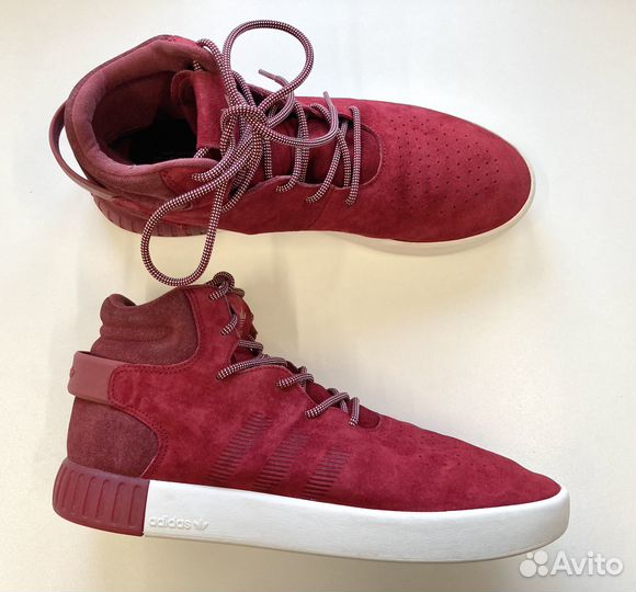 Кроссовки Adidas требуется небольшой ремонт 42 р