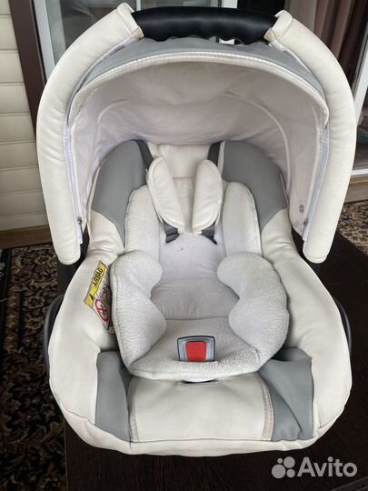 Автолюлька/автокресло Karwala + адаптеры