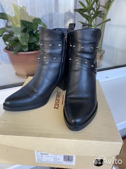 Полусапожки женские 40 размера демисезенные