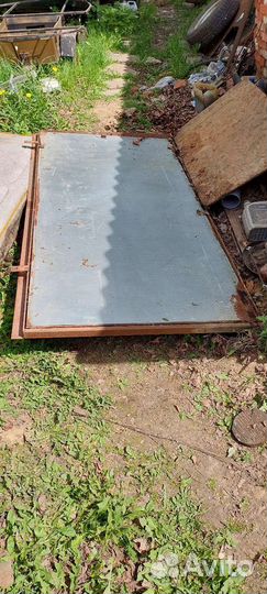 Дверь металлическая новая