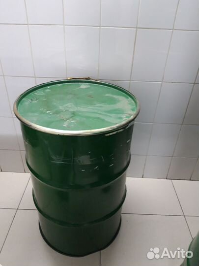 Бочка металлическая 200л с крышкой