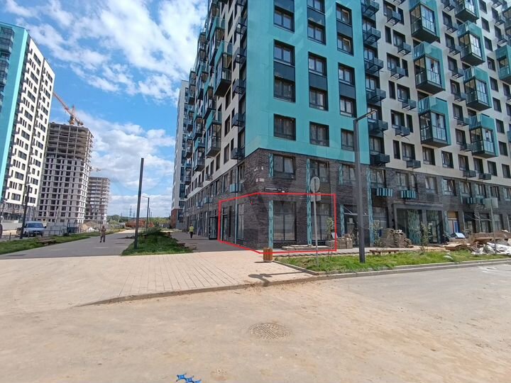 Угловое помещение на перекрестке ЖК 60.4 м² Аренда