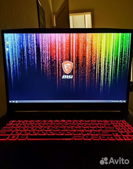 Игровой ноутбук msi 17 3