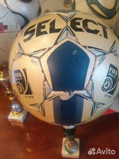 Футбольный мяч select