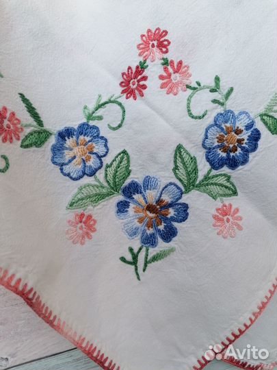 Скатерть(салфетка) ручная вышивка