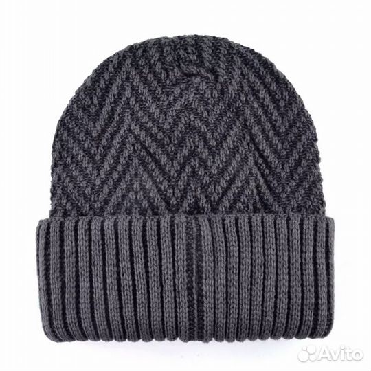 Мужская шапка