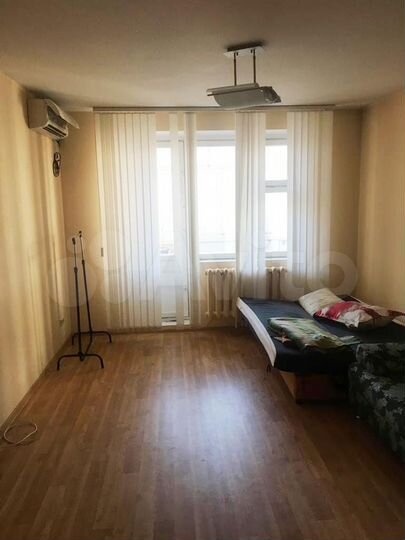 2-к. квартира, 45 м², 4/10 эт.