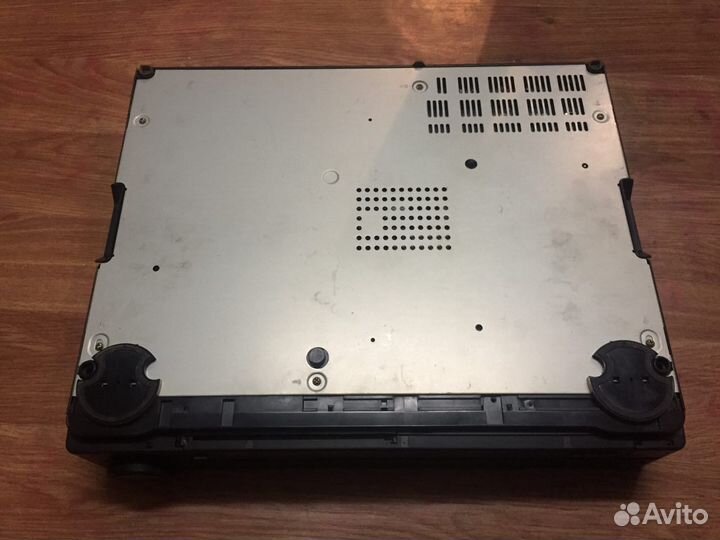 Видеомагнитофон sony SLV-226EE не работает