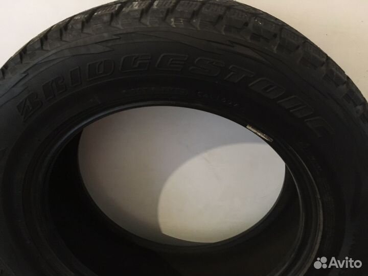 Bridgestone Blizzak DM-V1 225/65 R17 102