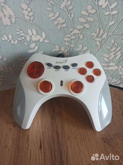 Геймпад Genius MaxFire Blaze2