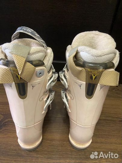 Горные лыжи женские 156 см