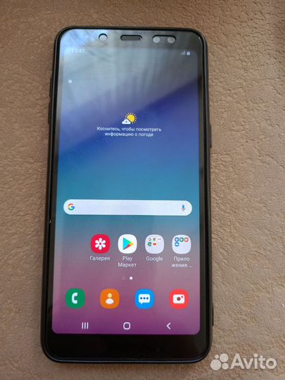 Samsung Galaxy A8 (2018), 4/32 ГБ