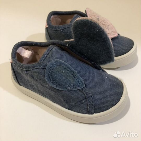 Кеды для девочки carters 20