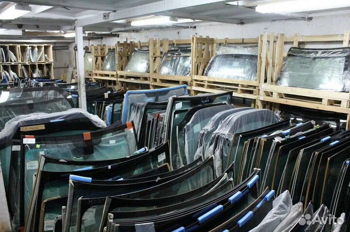 Продажа автостекол Audi и установка