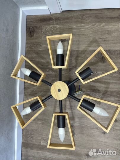 Люстра потолочная