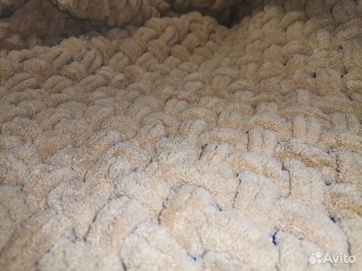 Детские пледы ручной работы из плюшевой пряжи